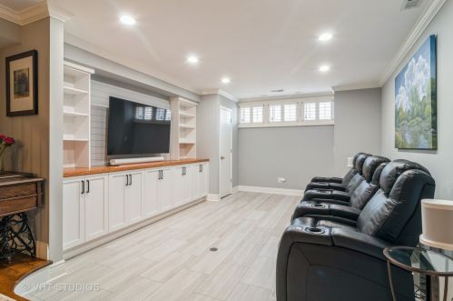 4541 Hermitage Ave, Chicago IL 60609-3811 exterior