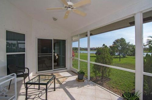 269 Egret Lndg, Fort Pierce FL 34953-8229 exterior