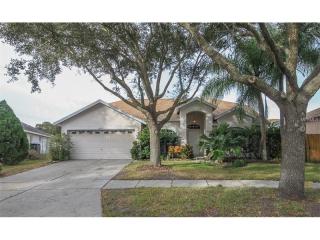 16410 Lake Heather Dr, Tampa, FL 33618-1166