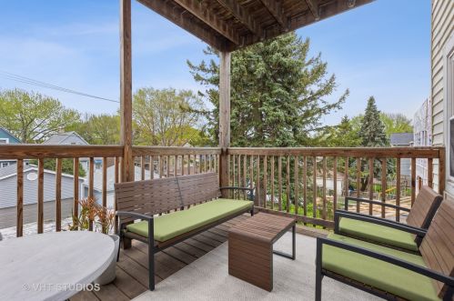 5125 Claremont Ave, Chicago IL 60625-1811 exterior