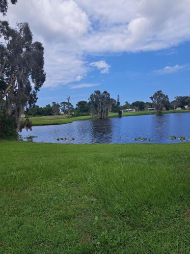 34 Del Prado St, Fort Pierce, FL 34952-2850