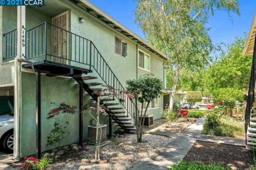 1489 Del Rio Cir, Concord CA  94518-4077 exterior