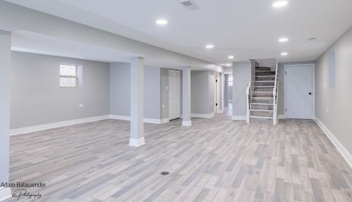 5505 Parkside Ave, Chicago IL  60638-2814 exterior