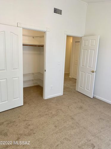 9789 Paseo Del Tornasol, Tucson AZ 85747-5015 exterior