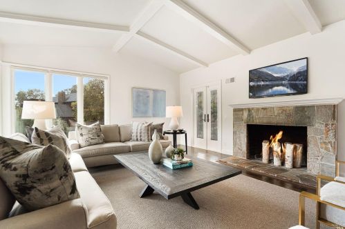 271 Buena Vis Ave, Mill Valley CA 94941-1261 exterior