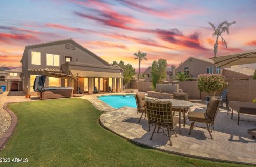 14280 12 Pl, Phoenix AZ 85014-5105 exterior