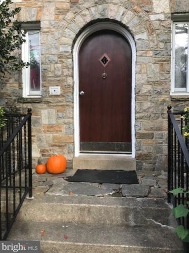 8009 Garland Ave, Silver Spring MD  20912-6886 exterior