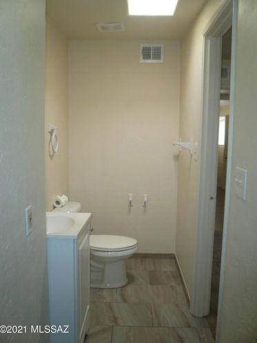 4678 25 St, Tucson AZ 85711-5420 exterior