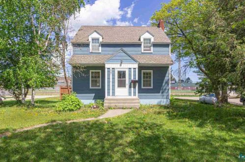 547 Pattison St, Ely, MN 55731-1541