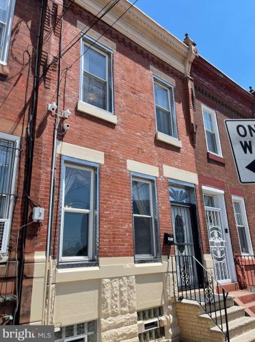 1811 Hancock St, Philadelphia PA  19122-2306 exterior