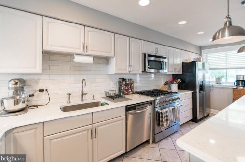 1306 Germantown Ave, Philadelphia PA  19122-4408 exterior