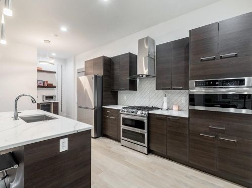 210 Mathewson Pl, Atlanta GA  30314-2629 exterior