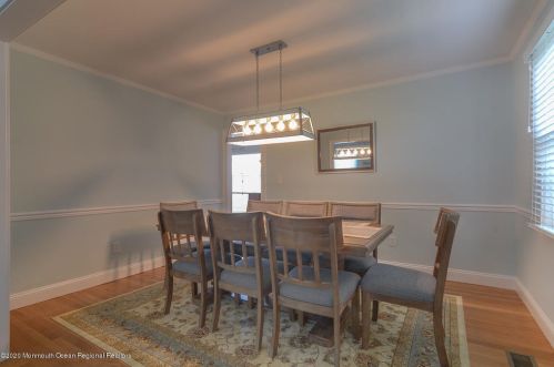 208 New York Ave, Point Pleasant Beach NJ 08742-3337 exterior