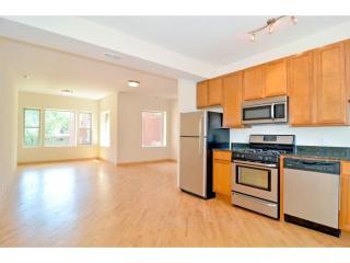 7050 Paulina St, Chicago IL  60626-2725 exterior