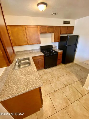 3807 Dover Stra, Tucson AZ  85706-1921 exterior