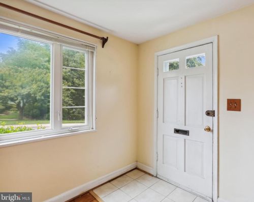 2529 Holman Ave, Silver Spring, MD 20910