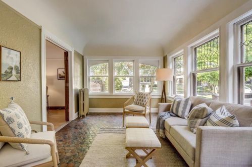 4071 Richland Ct, Milwaukee WI 53211-2147 exterior