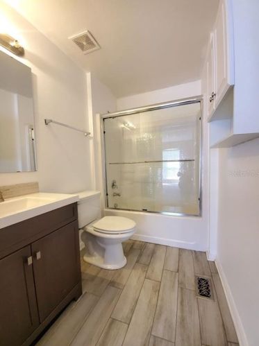 4626 Ashburn Sq Dr, Tampa FL 33610-5952 exterior