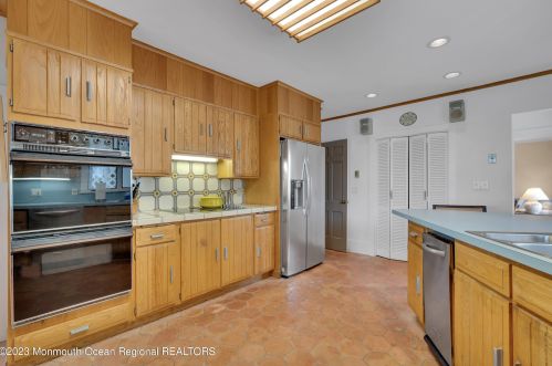 757 Ave, Point Pleasant Beach NJ 08742-5316 exterior