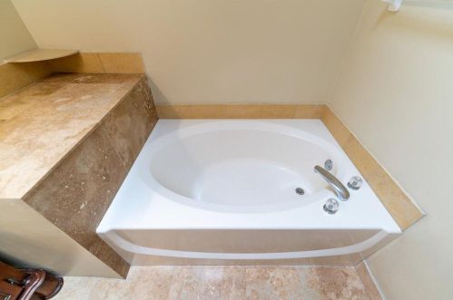 1826 Leafy Rd, Fort Pierce FL  34953-1392 exterior