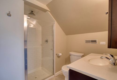 3519 Ravenswood Ave, Chicago IL 60640-4409 exterior