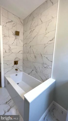 5122 Marvine St, Philadelphia PA 19141-2814 exterior