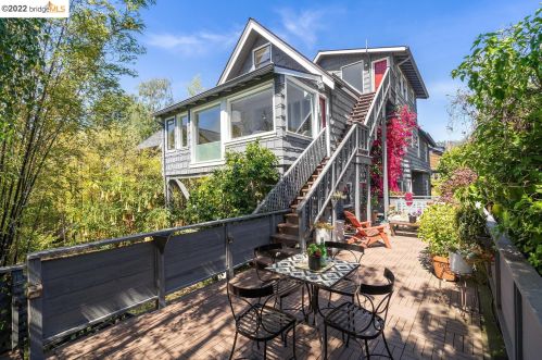 2906 Hillegass Ave, Berkeley CA 94705-2212 exterior