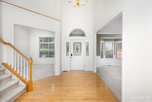 301 Fairways Ln, Lyndon Twp MI 48118-2130 exterior