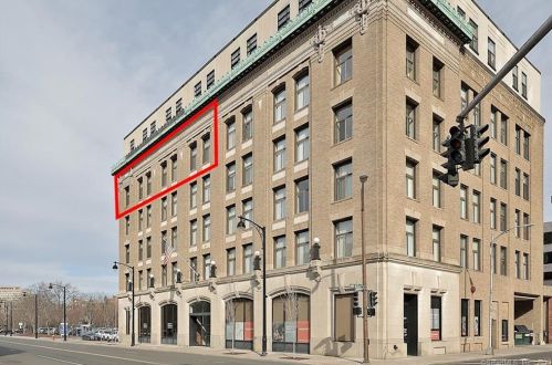 266 Pearl St, Hartford CT 06103-2004 exterior