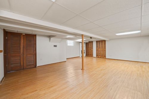 5838 59th St, Chicago IL 60629-3907 exterior