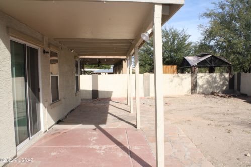 6443 Sunrise Vly Dr, Tucson AZ 85706-4951 exterior