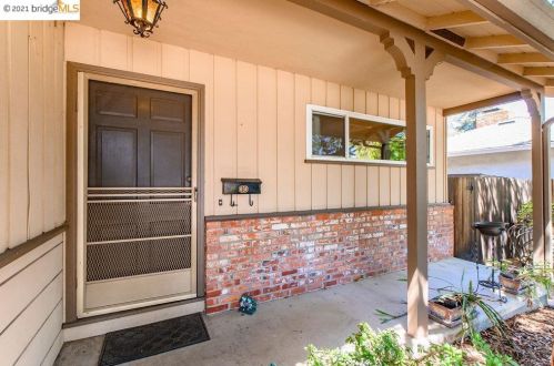 1785 Live Oak Ave, Concord, CA 94521-1016