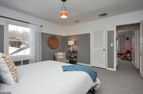 168 Forest Hill Rd, Town Center NJ  07052-3958 exterior