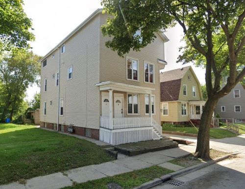 1115 Clarke St, Milwaukee, WI 53206-3101