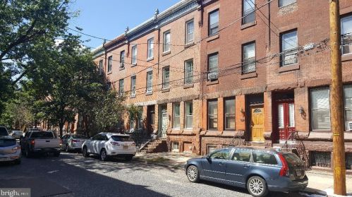 872 23rd St, Philadelphia PA  19130-1948 exterior