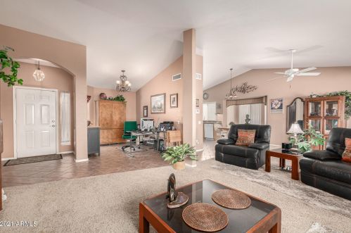 710 Jasper Dr, Chandler AZ 85226-1124 exterior