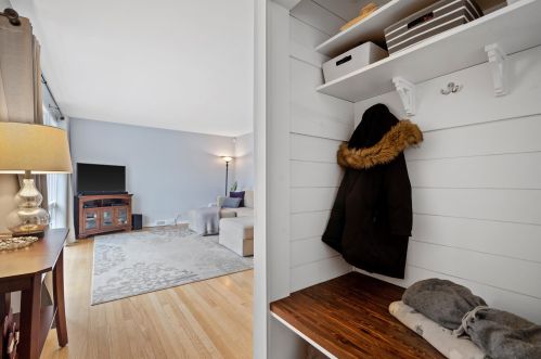 3339 97th Pl, Milwaukee, WI 53222-3409