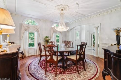 83 Pettit Pl, Princeton NJ 08540-7645 exterior