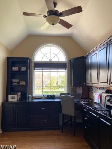 32 Haver Farm Rd, Clinton NJ 08809-2602 exterior