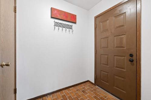 4156 104, Milwaukee WI 53226-4324 exterior