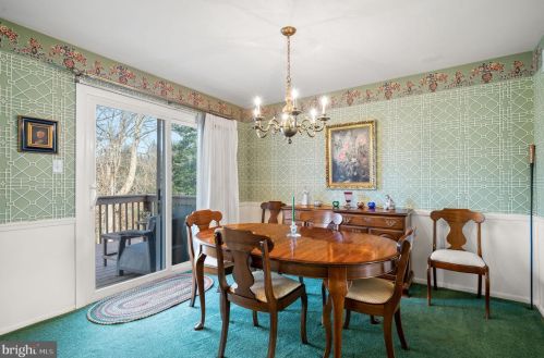 7 Abel Pl, Media PA 19063-5423 exterior