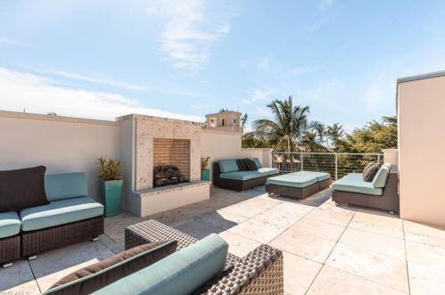 450 Gulf Shore Blvd, Naples FL 34103-2647 exterior