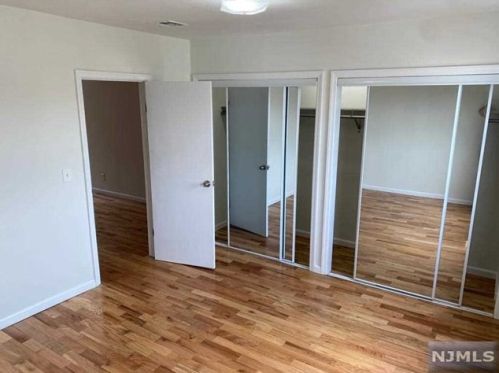 117 Oliver St, Newark NJ  07105-1134 exterior