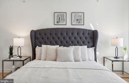 761 Cleveland St, Philadelphia PA 19146-2909 exterior