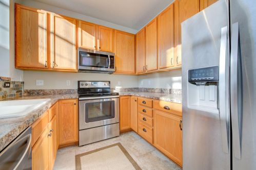 2169 Shamrock Pl, Chaska MN 55318-5404 exterior