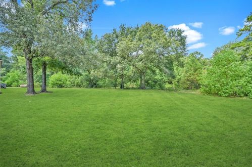 83 Booker Rd, Huntsville TX 77320-1945 exterior