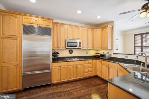 321 Fayette St, Alexandria VA 22314-2434 exterior