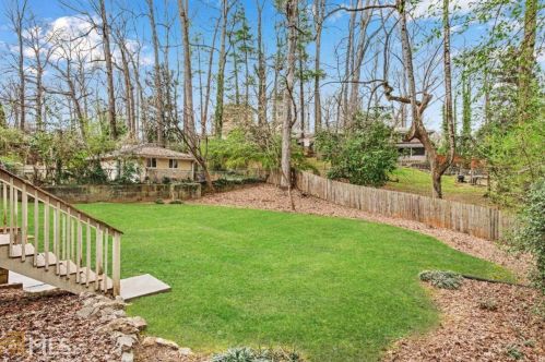 1474 Lavista Rd, Atlanta GA 30324-3848 exterior