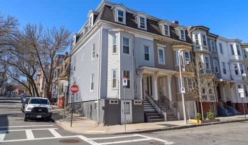 198 Princeton St, Boston MA 02128-1628 exterior