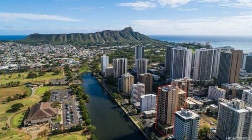 320 Liliuokalani Ave, Honolulu HI  96815-3550 exterior